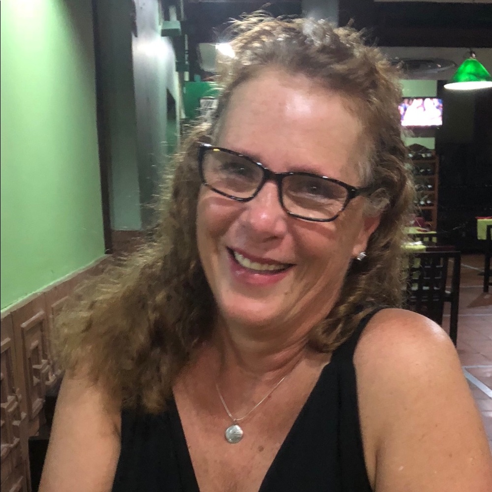 Meet your Posher, Tracy